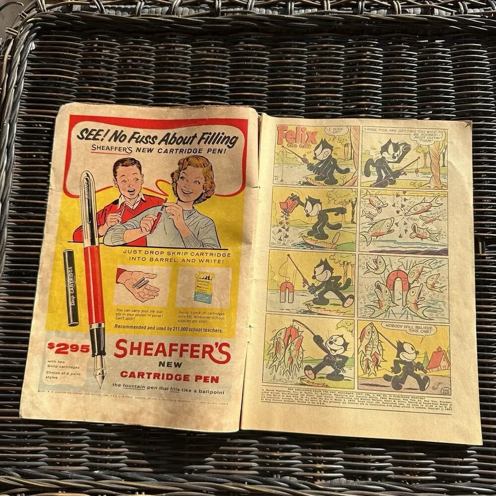 Pat‎ Sullivan Felix the Cat Comic Book #89 The Flying Saucer